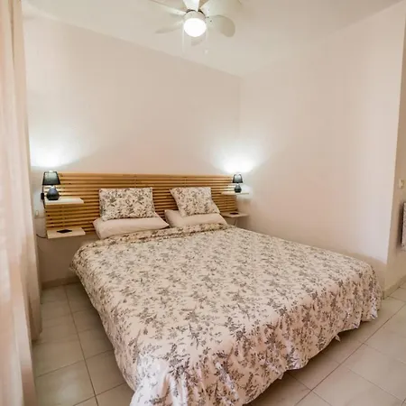 Royale Sun Apartment
